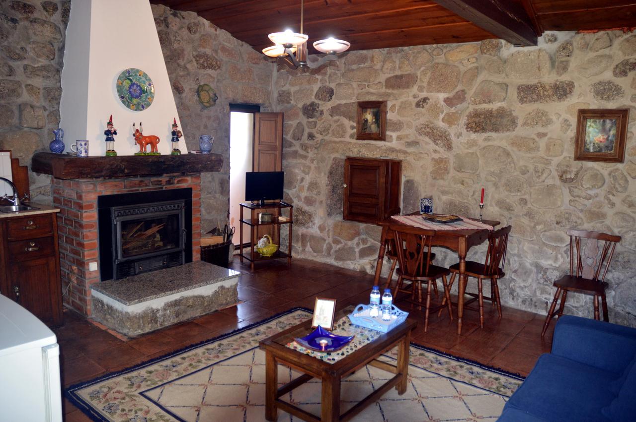 Villa Casa Do Carvalho Viatodos Esterno foto